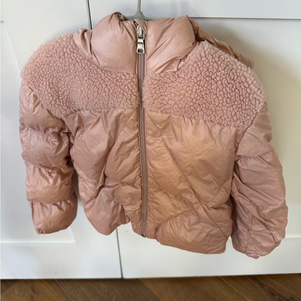 Size 2T Moncler puffer coat. Great used condition.